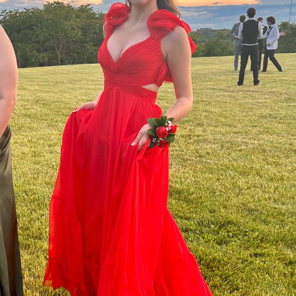 Mac Duggal Red Ruffle Tiered Chiffon Gown – Like New ($598 Original Retail)